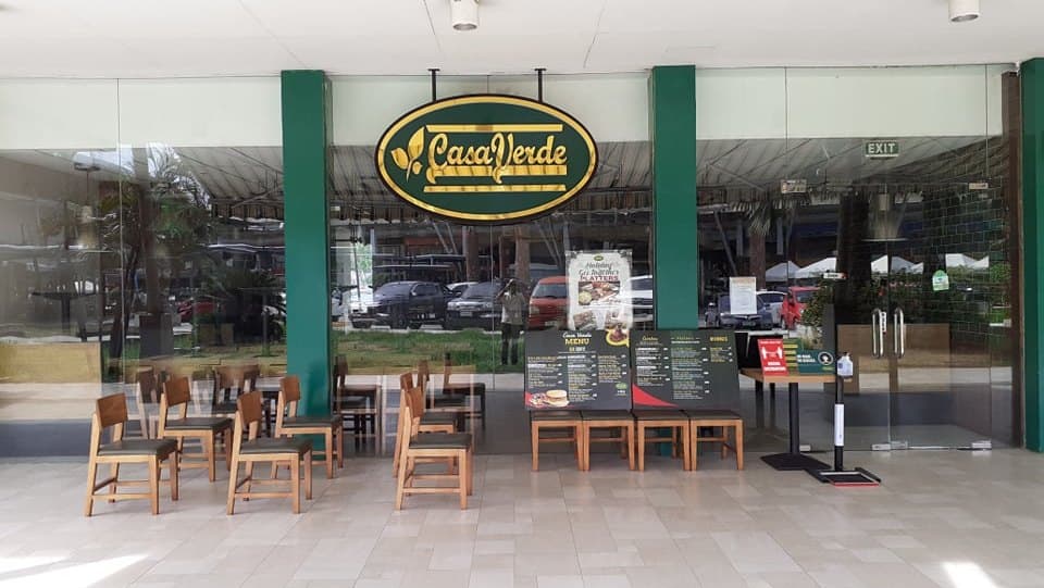 Casa Verde Parkmall storefront